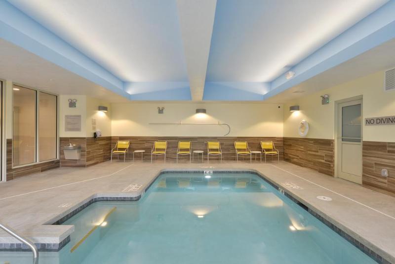 Fairfield Inn & Suites By Marriott Eau Claire/Chippewa Falls Buitenkant foto