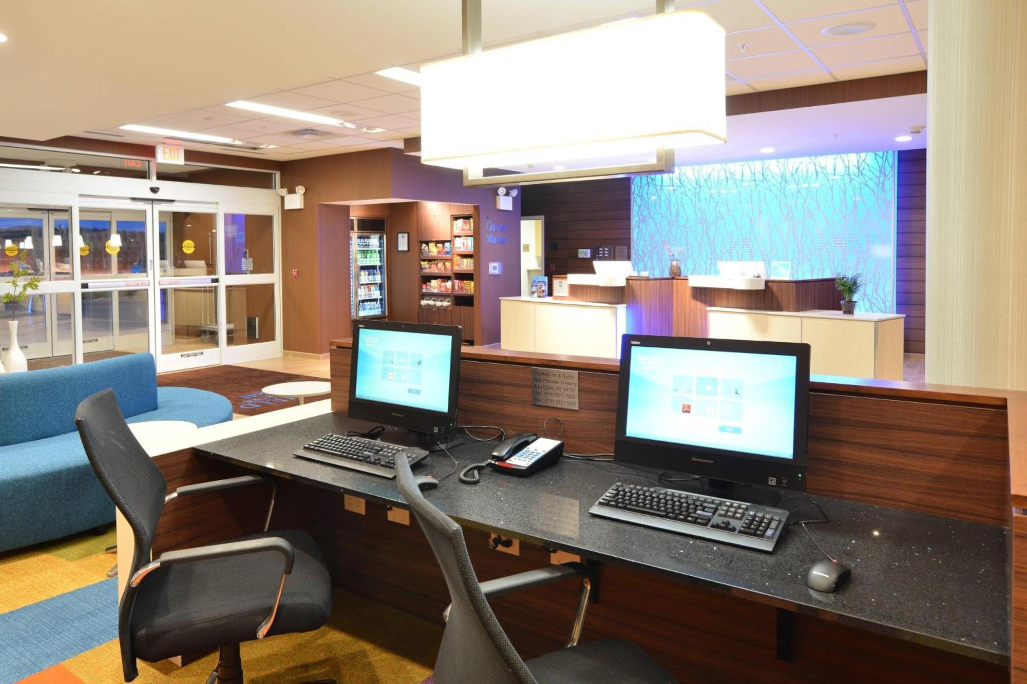 Fairfield Inn & Suites By Marriott Eau Claire/Chippewa Falls Buitenkant foto