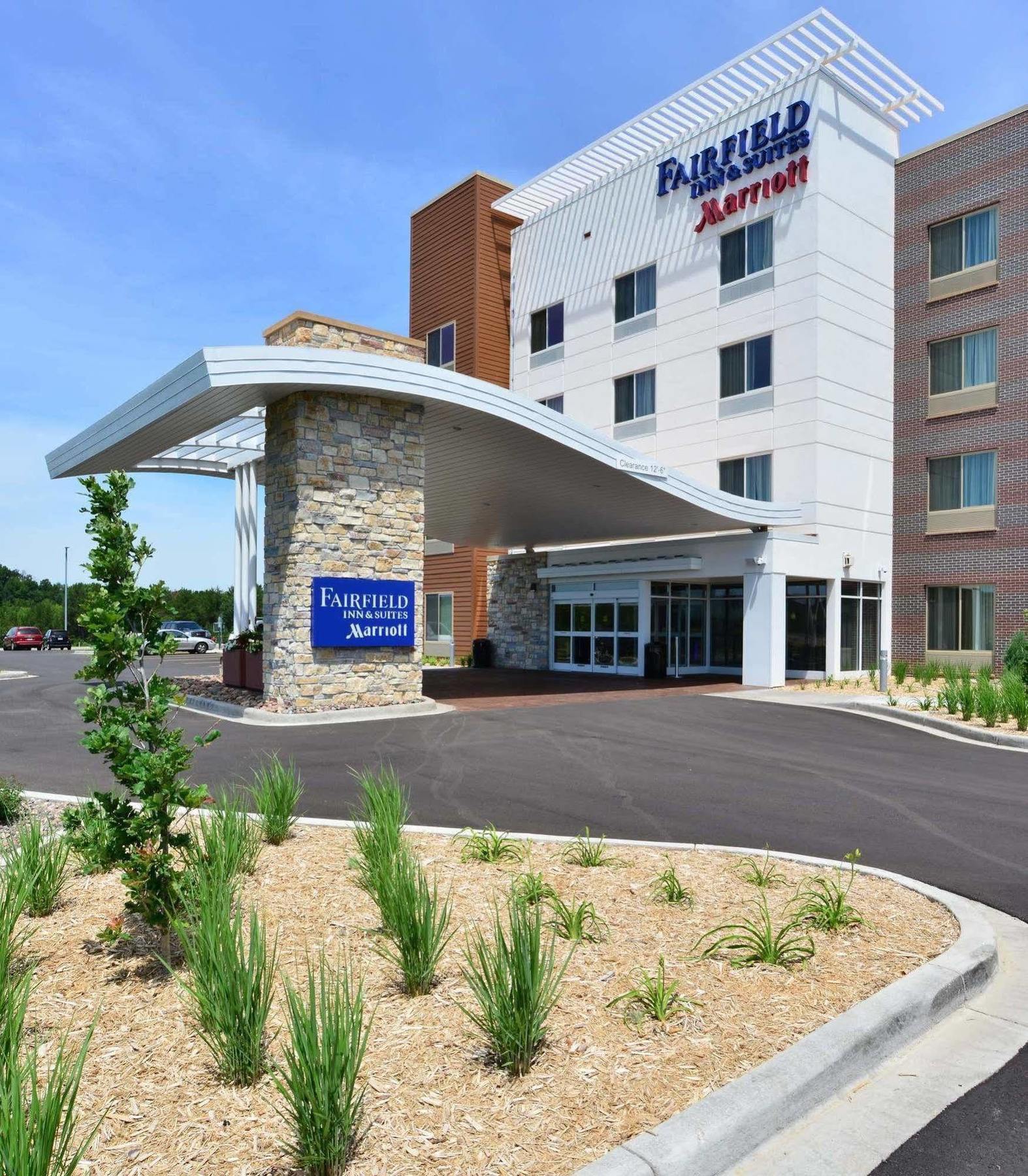Fairfield Inn & Suites By Marriott Eau Claire/Chippewa Falls Buitenkant foto