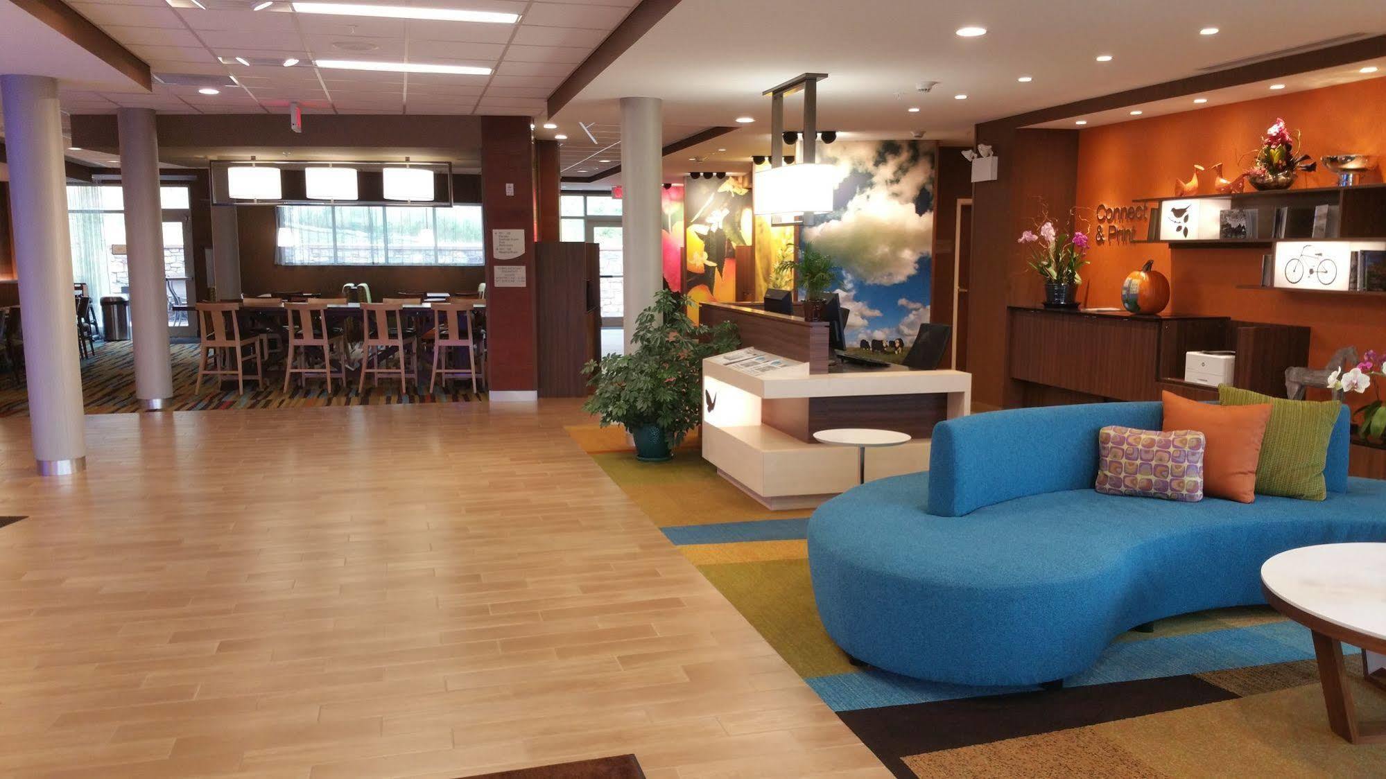 Fairfield Inn & Suites By Marriott Eau Claire/Chippewa Falls Buitenkant foto
